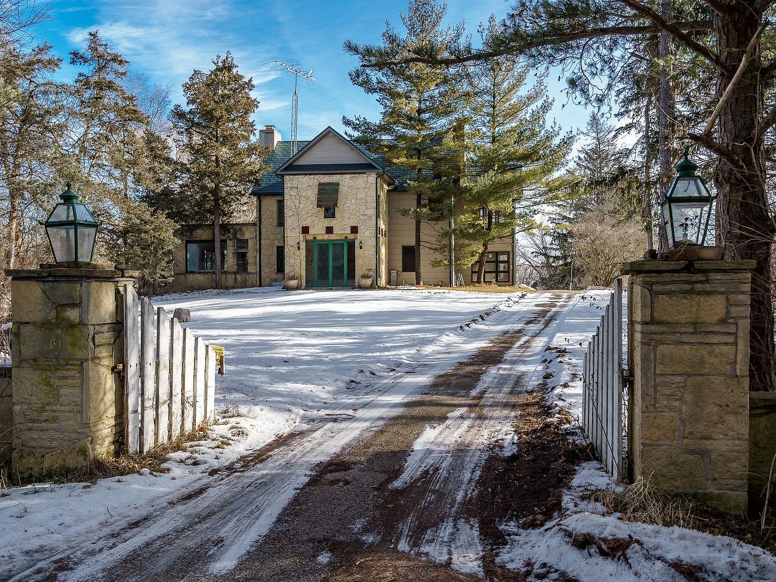 216 Menge Rd, Marengo, IL 60152 Zillow