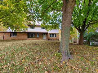 1352 W Empire, Freeport, IL 61032