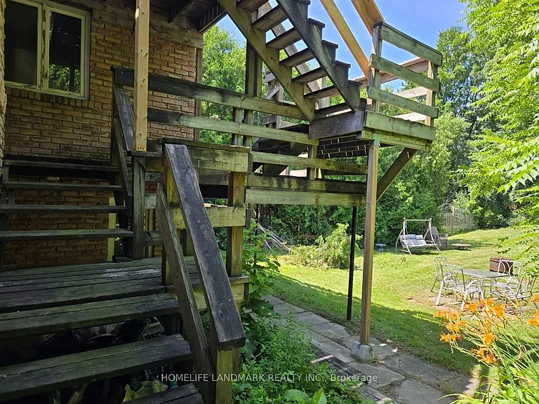 22 Centre St #1 — Photo 17