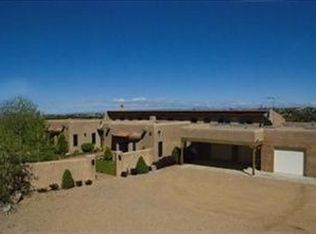 70 Principe De Paz, Santa Fe, NM 87508