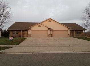 312 Clover Ln, Lomira, WI 53048
