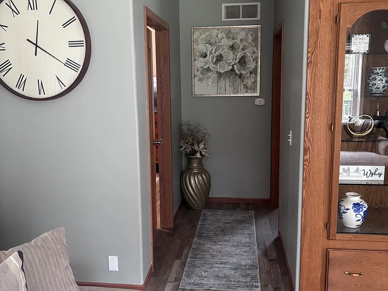 104 N Park Dr — Photo 10