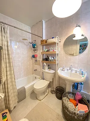 Rented by Madison Estates & Properties | media 30