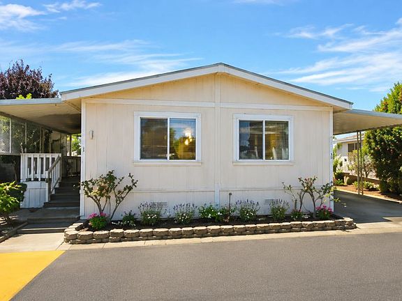 2nd image of 500 10th St #29