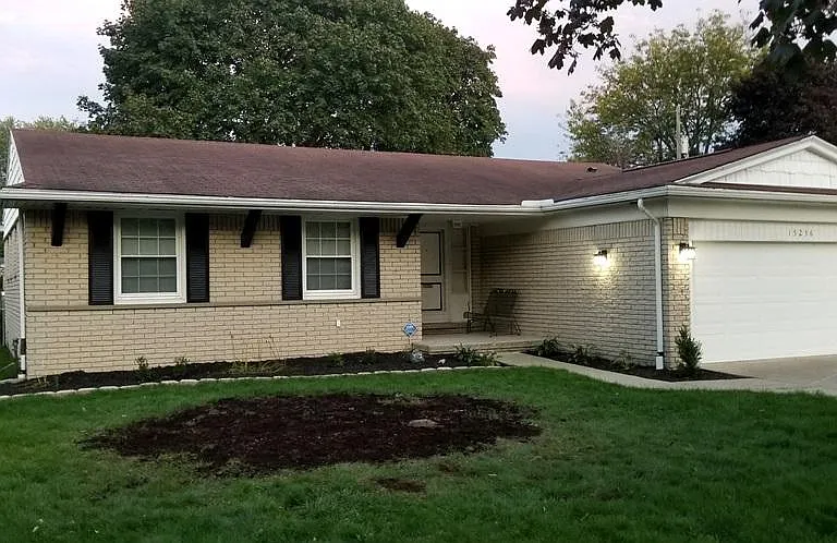 15236 Willowbrook Ln — Photo 6