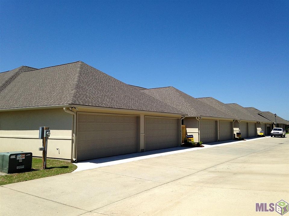 2nd image of 3937 Cypress Hall Dr #Ab