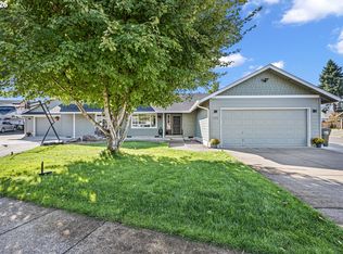 1101 Cedar Ct, Creswell, OR 97426