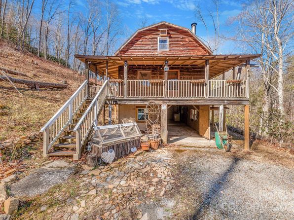 177 Bradford Rd, Burnsville, NC 28714
