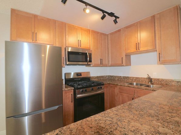 4333 Winona Ave APT B