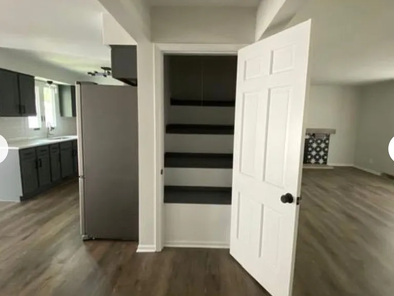 1357 W Eventide Dr NE — Photo 4