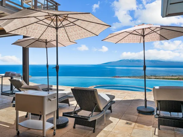 554 Punakea Loop Unit A, Lahaina, HI 96761