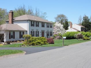 10426 Mount Sunapee Rd, Vienna, VA 22182