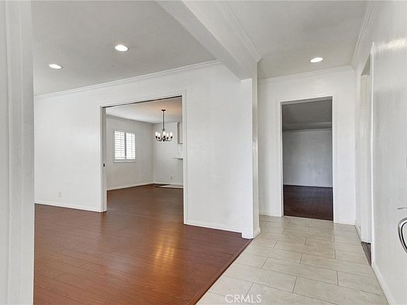 4th image of 19309 Caney Ave