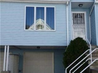 258-79 Francis Lewis Blvd #3C, Rosedale, NY 11422