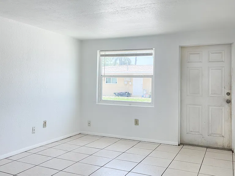 5318 Gilchrist St #5336 — Photo 4