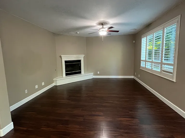 3054 Pescara Pl — Photo 12