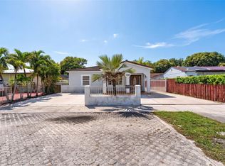 Douglas 7th Comml Center, Miami, FL 33125