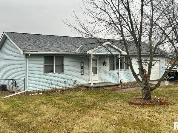 427 Briarwood Dr, Payson, IL 62360