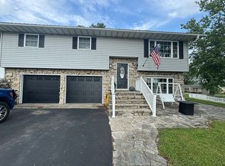 1058 N Sandy Hook Rd, Paoli, IN 47454