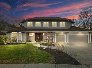 36 Sky View Cir, Newton, MA 02459