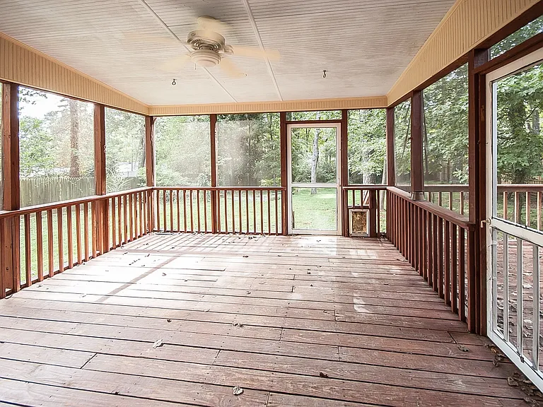 4682 Sharon Valley Ct — Photo 28