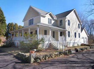1767 South Rd, Kingston, RI 02881