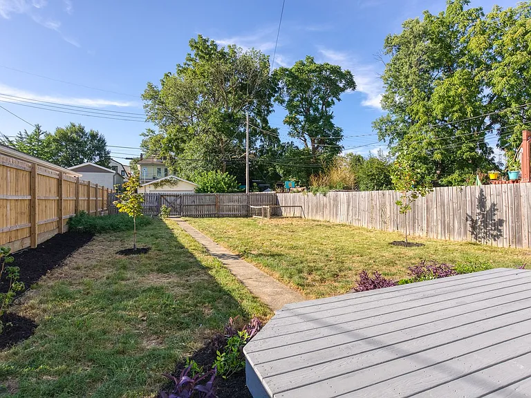 2103 Wrocklage Ave — Photo 37