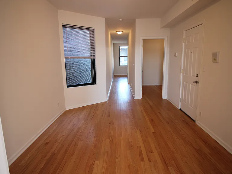 3316-3320 W Lawrence Ave — Photo 8