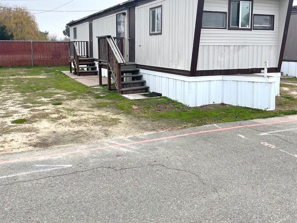 1st image of 2355 Atwater Blvd #9