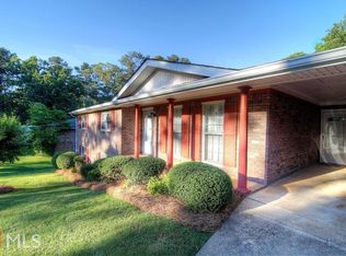 3365 Summit Dr, Douglasville, GA 30135