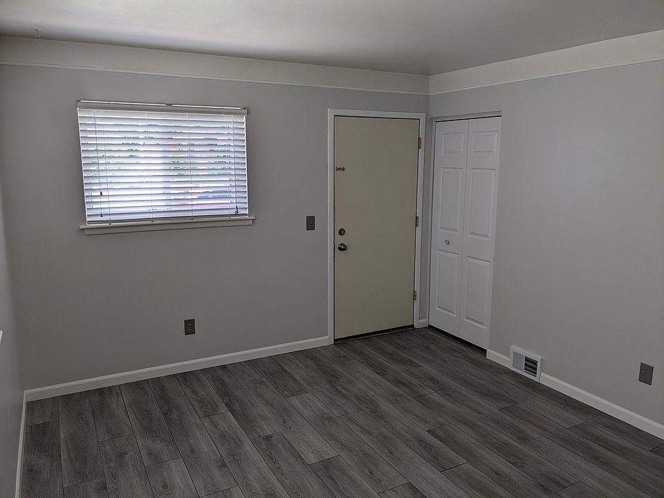 1st image of 453 Cherry St #1