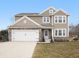 339 Minstehr Dr, Middleville, MI 49333