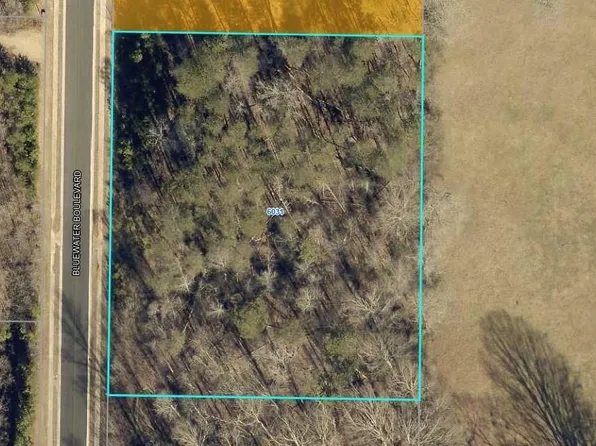 6031 Bluewater Blvd #64, Gainesville, GA 30506