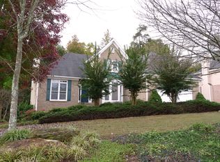 1715 Pinetree Pass Ln, Lilburn, GA 30047