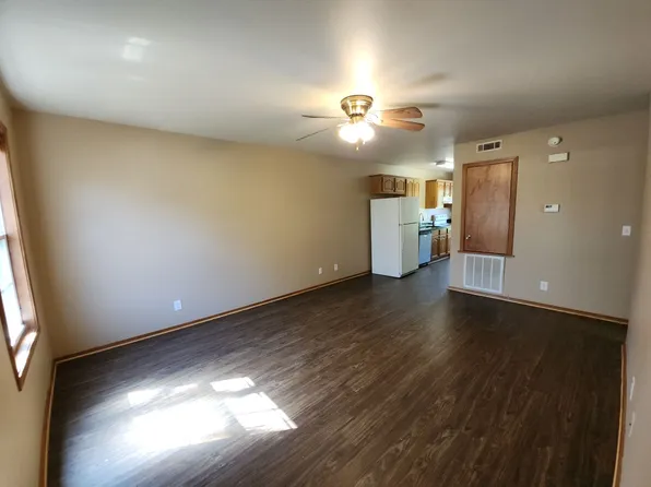 612 E 8th St APT 1, Russellville, AR 72801