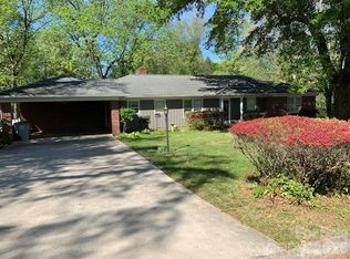 811 Hilton St NE, Lenoir, NC 28645