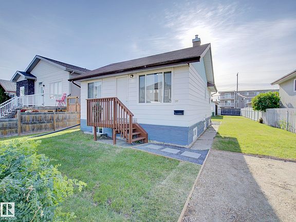 2nd image of 9909 157th St NW