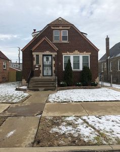 10827 S Avenue M, Chicago, IL, 60617