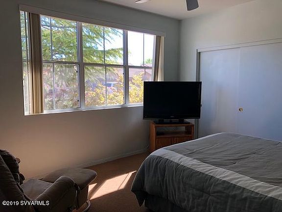 3rd image of 380 S Latigo Way