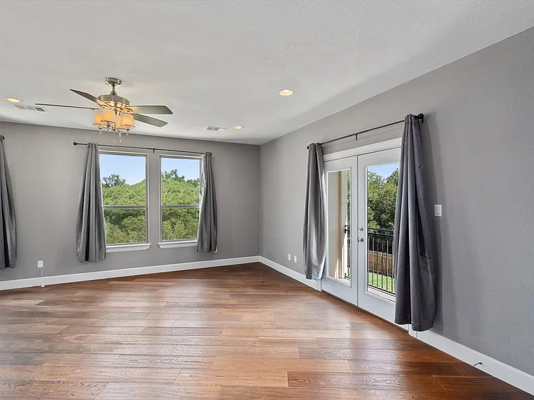 1614 Cedar Bend Dr — Photo 21