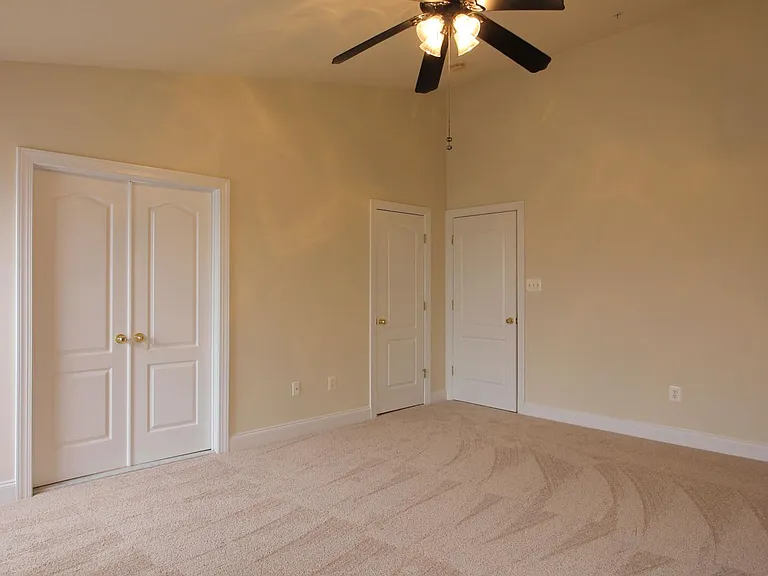 23802 Catawba Hill Dr #B — Photo 42