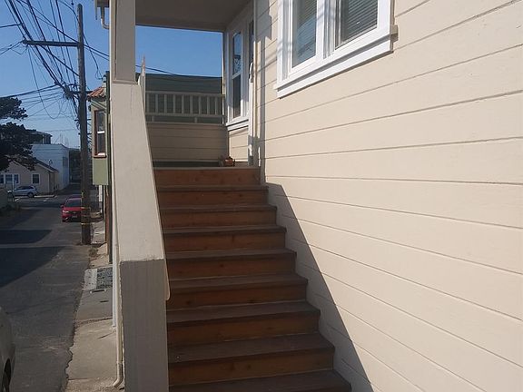 3rd image of 564 4th Ln