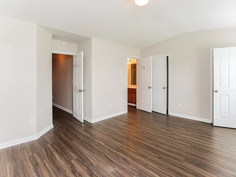 2044 Lakeshore Overlook Dr NW — Photo 15