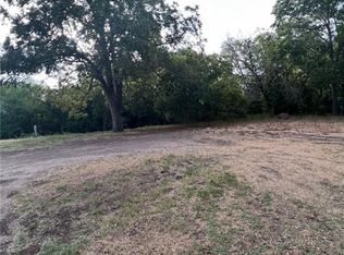 727 Salinas St, Seguin, TX 78155