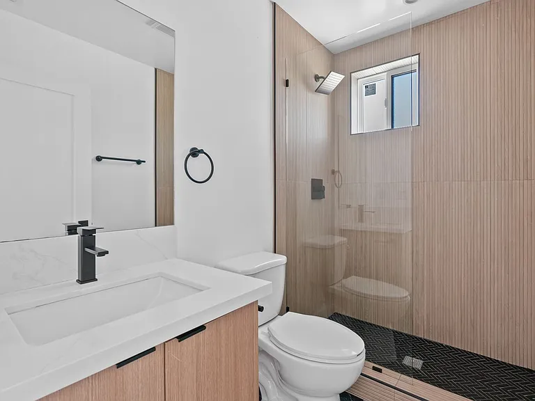 2637 S Garth Ave — Photo 19