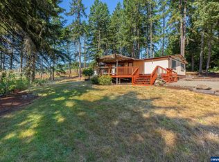 24402 Abbey Ln, Philomath, OR 97370