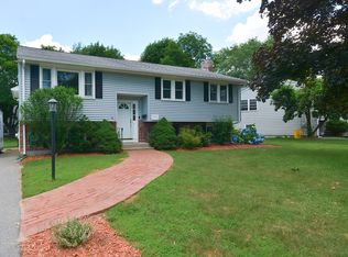 16 August Dr, Framingham, MA 01701