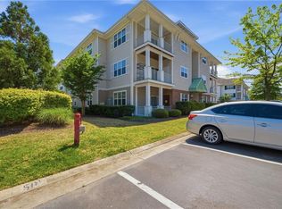 2469 Leytonstone Dr APT 106, Chesapeake, VA 23321