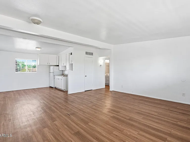 2150 W Missouri Ave #213 — Photo 7