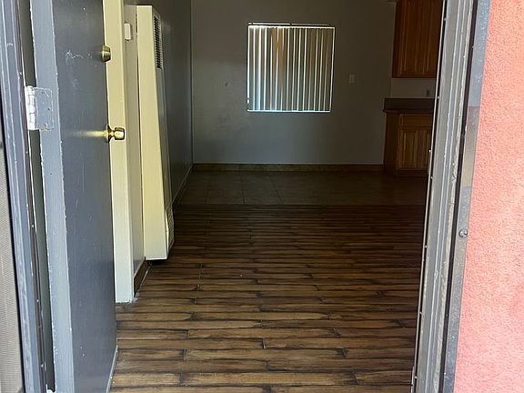 3rd image of 1260 W Stoneridge Ct APT 2